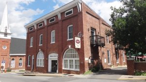 A view of the Sheridan Livery Inn in Lexington, VA